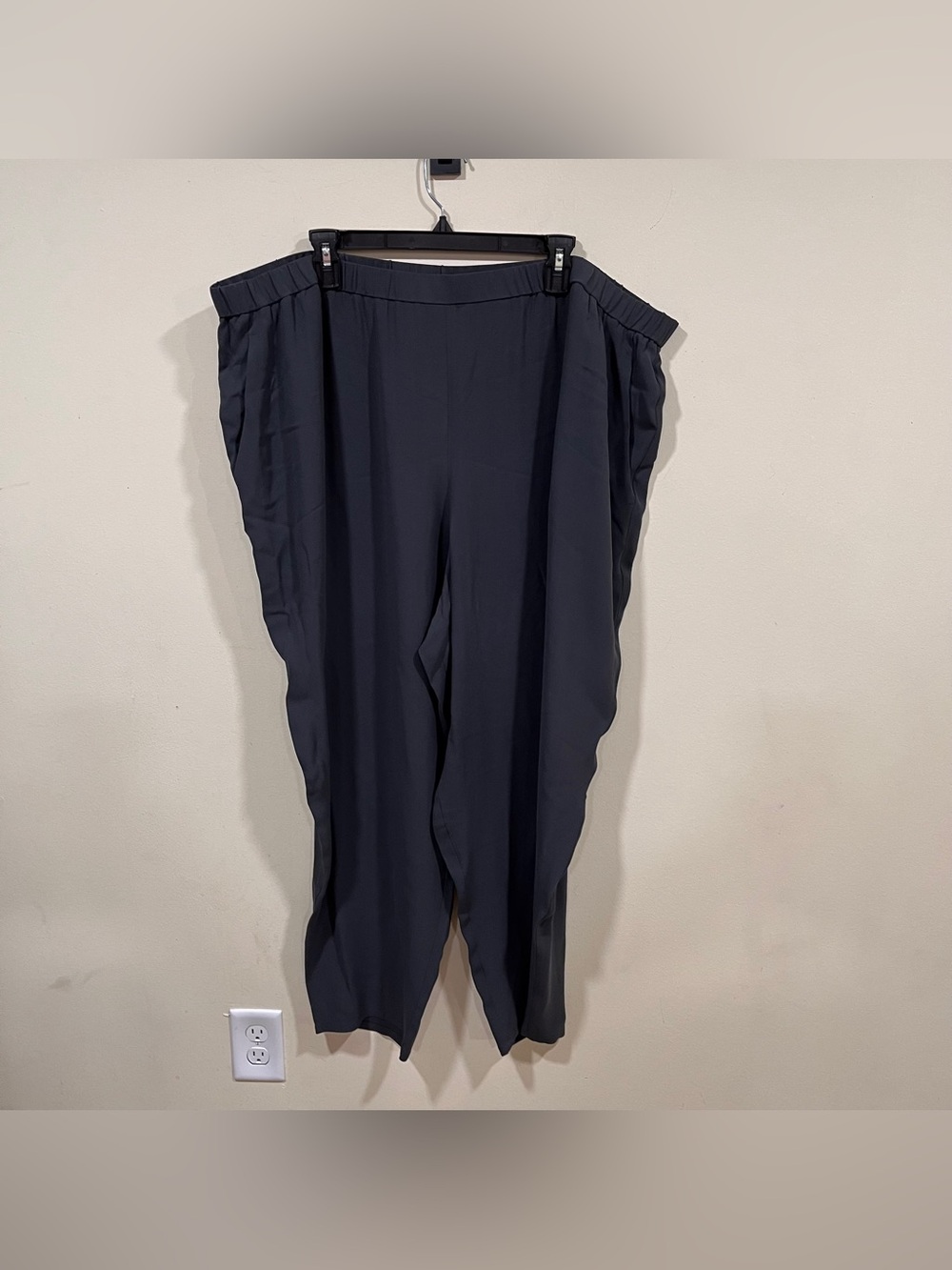 NWT Eileen Fisher SILK Georgette crepe Slouchy Ankle Pant size 3X plus grey